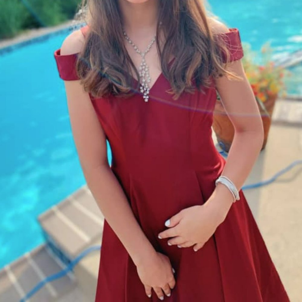 Valentine's Maroon off the shoulder knee length Prom dress 0